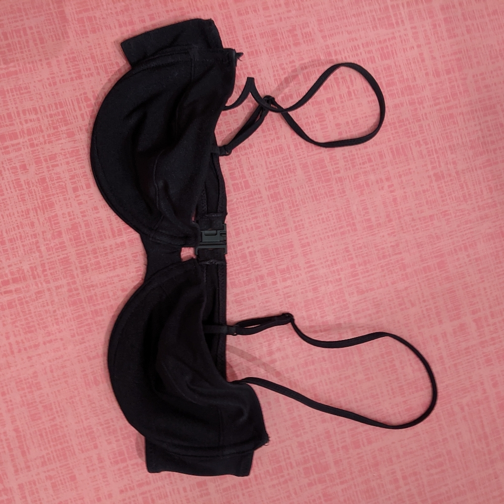 Triangl Rhian bikini top